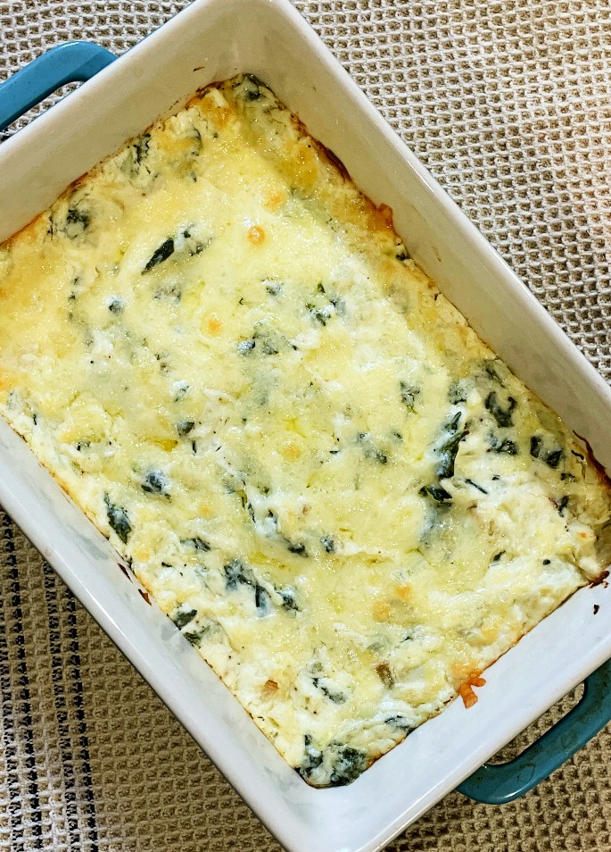 garlicky white cheddar spinach dip