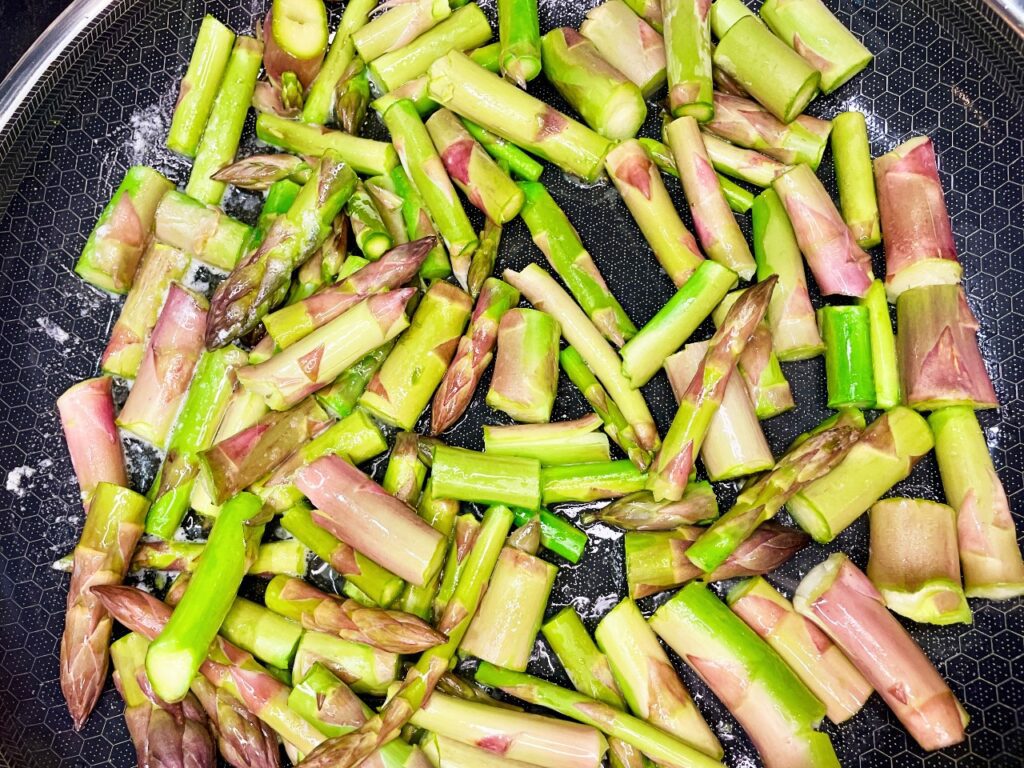 easy skillet asparagus side dish