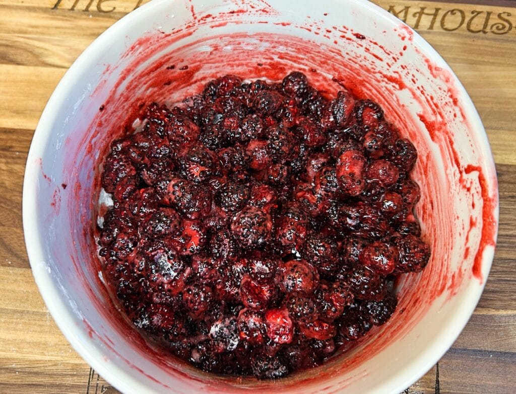 black raspberries tossed with the sugar, cornstarch, lemon juice, vanilla extract, and salt.