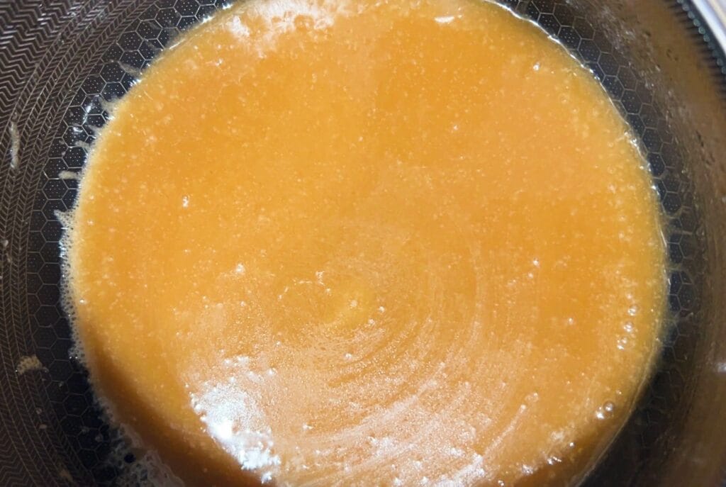 apple dapple caramel glaze