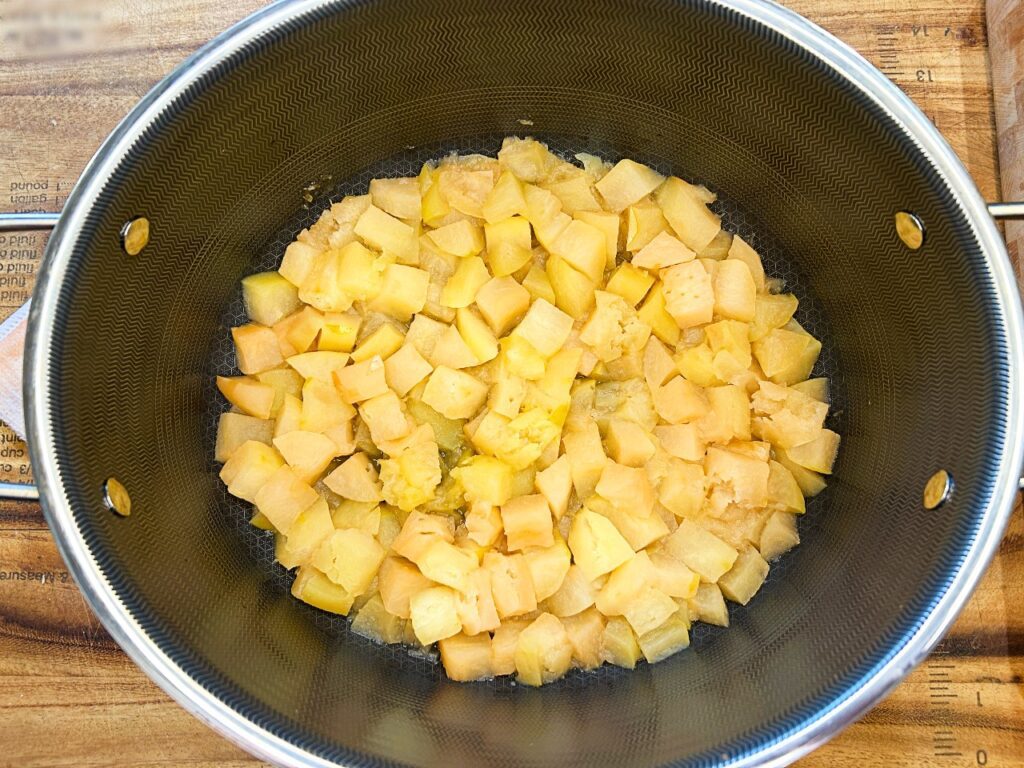 Soft baked apples ready to blend for apple butter