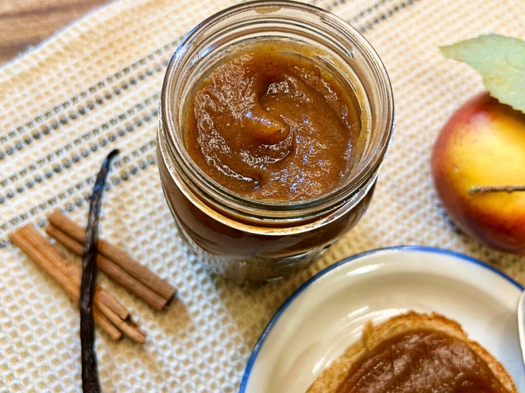Small Batch Apple Butter