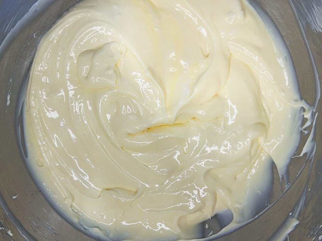 cream cheese mixture for cheesecake bars